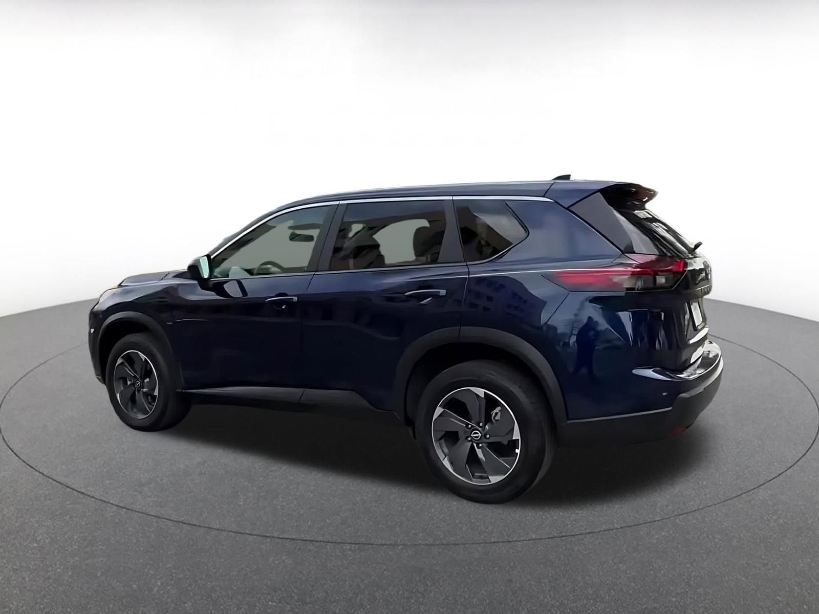 Thumbnail: 2025 Nissan Rogue - 10