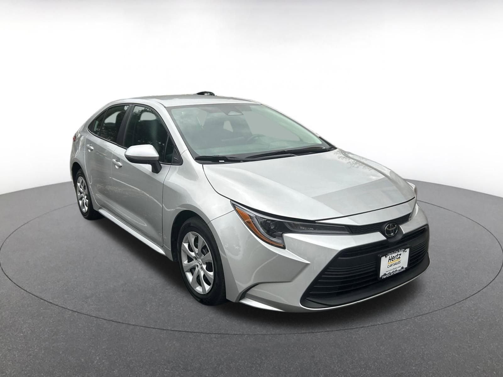 Thumbnail: 2025 Toyota Corolla - 1