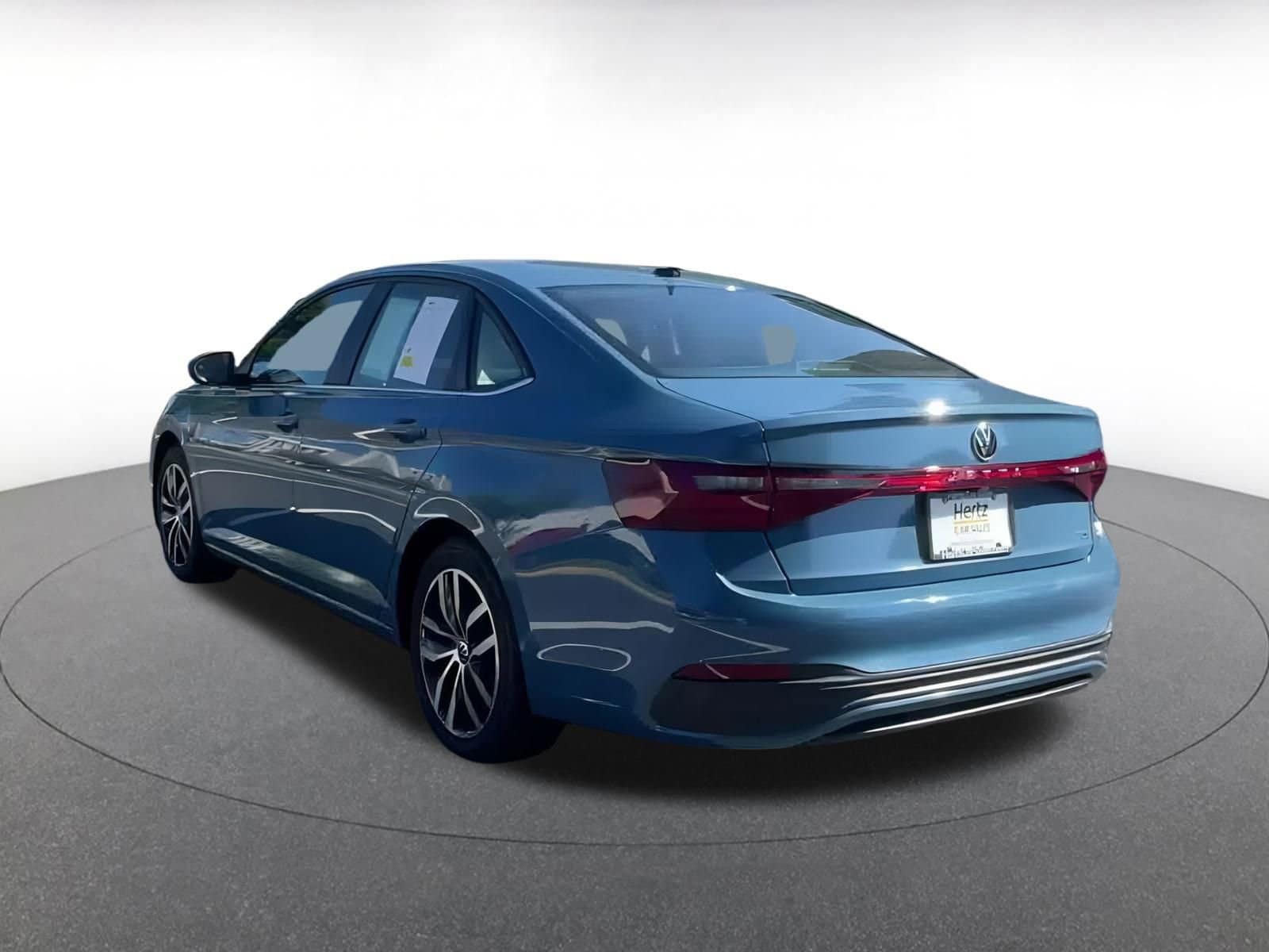 Thumbnail: 2025 Volkswagen Jetta - 10