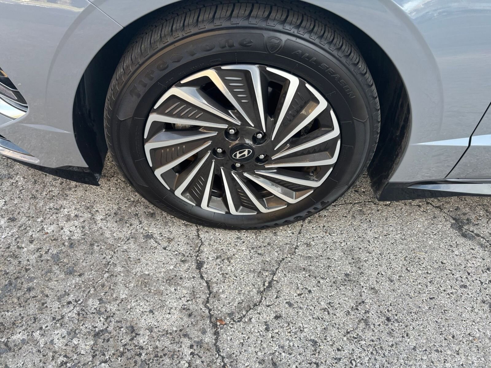 Thumbnail: 2025 Hyundai Sonata - 25