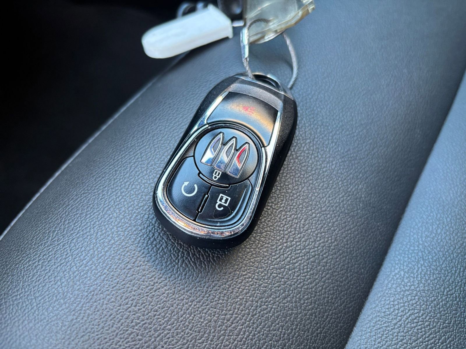 Thumbnail: 2025 Buick Envista - 18