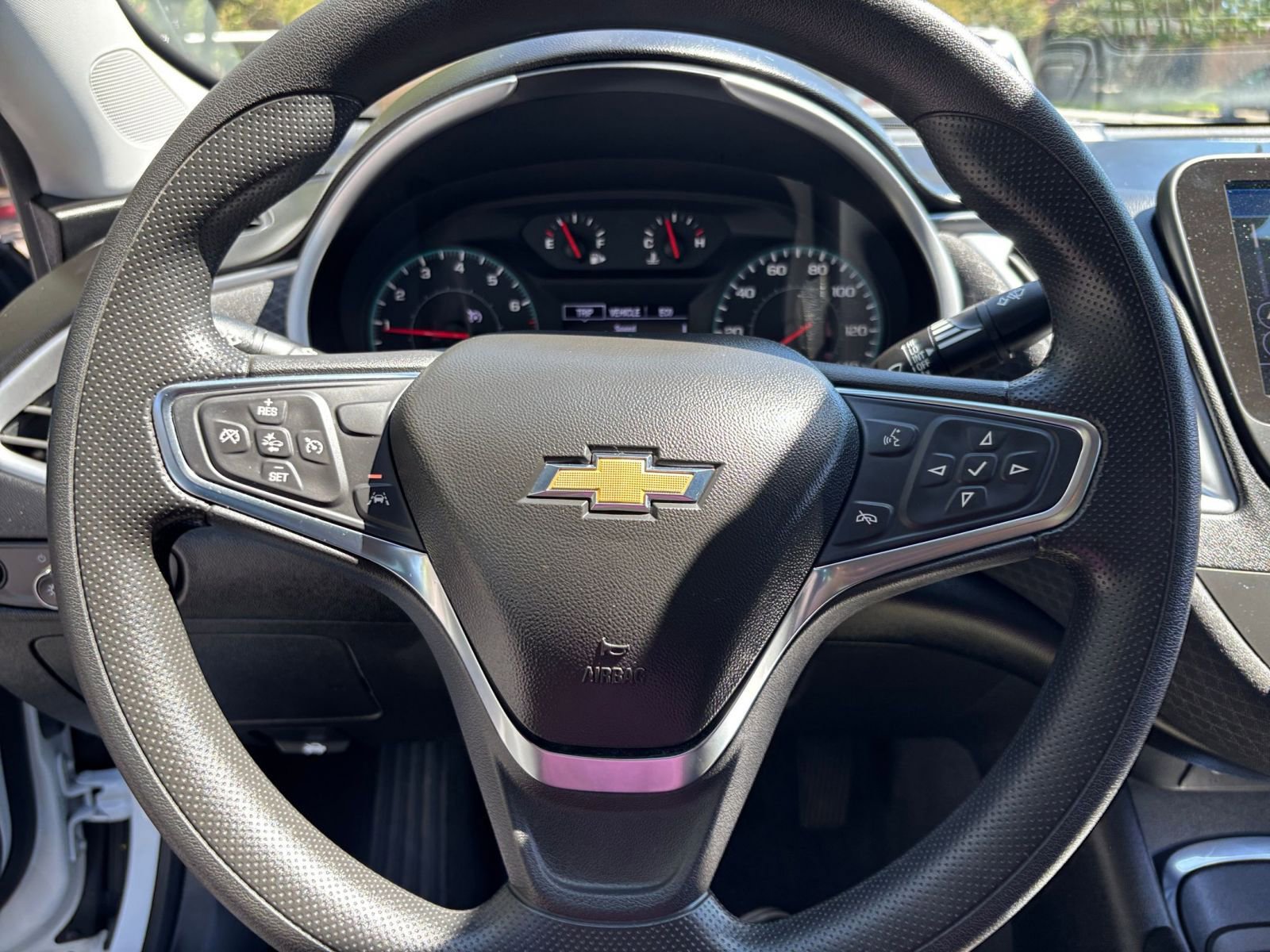 Thumbnail: 2024 Chevrolet Malibu - 28