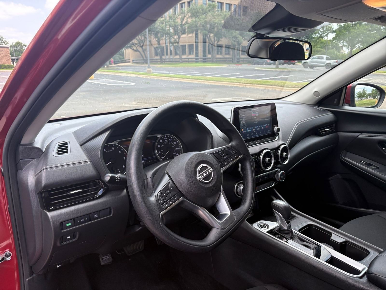 Thumbnail: 2024 Nissan Sentra - 32