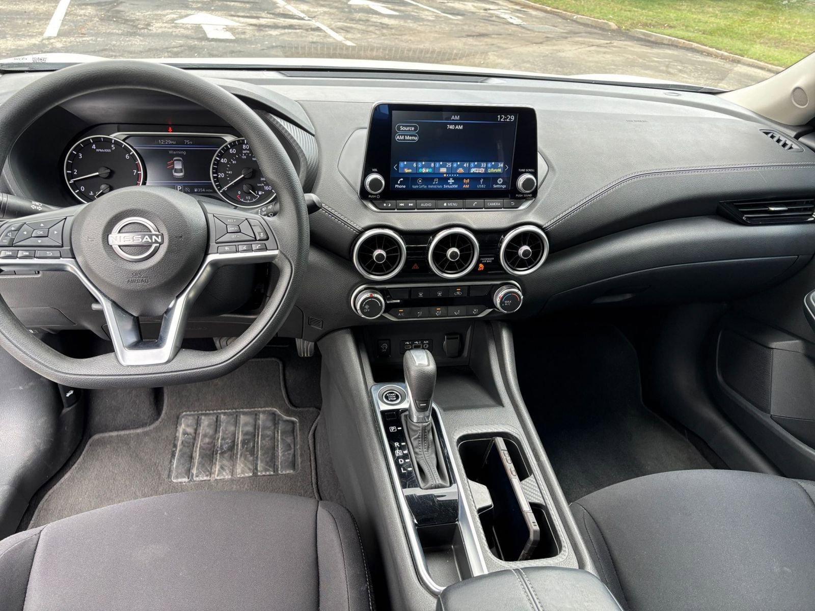 Thumbnail: 2025 Nissan Sentra - 28