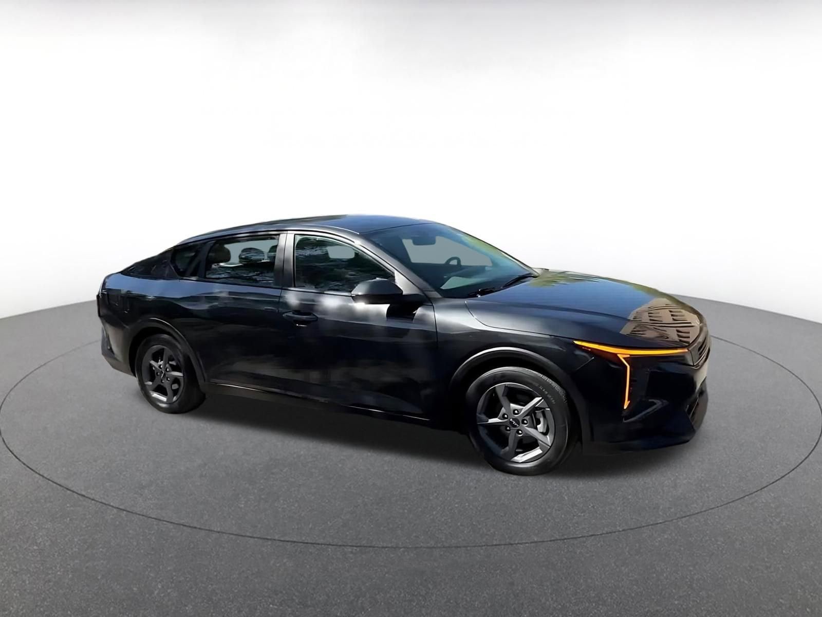 Thumbnail: 2025 Kia K4 - 2