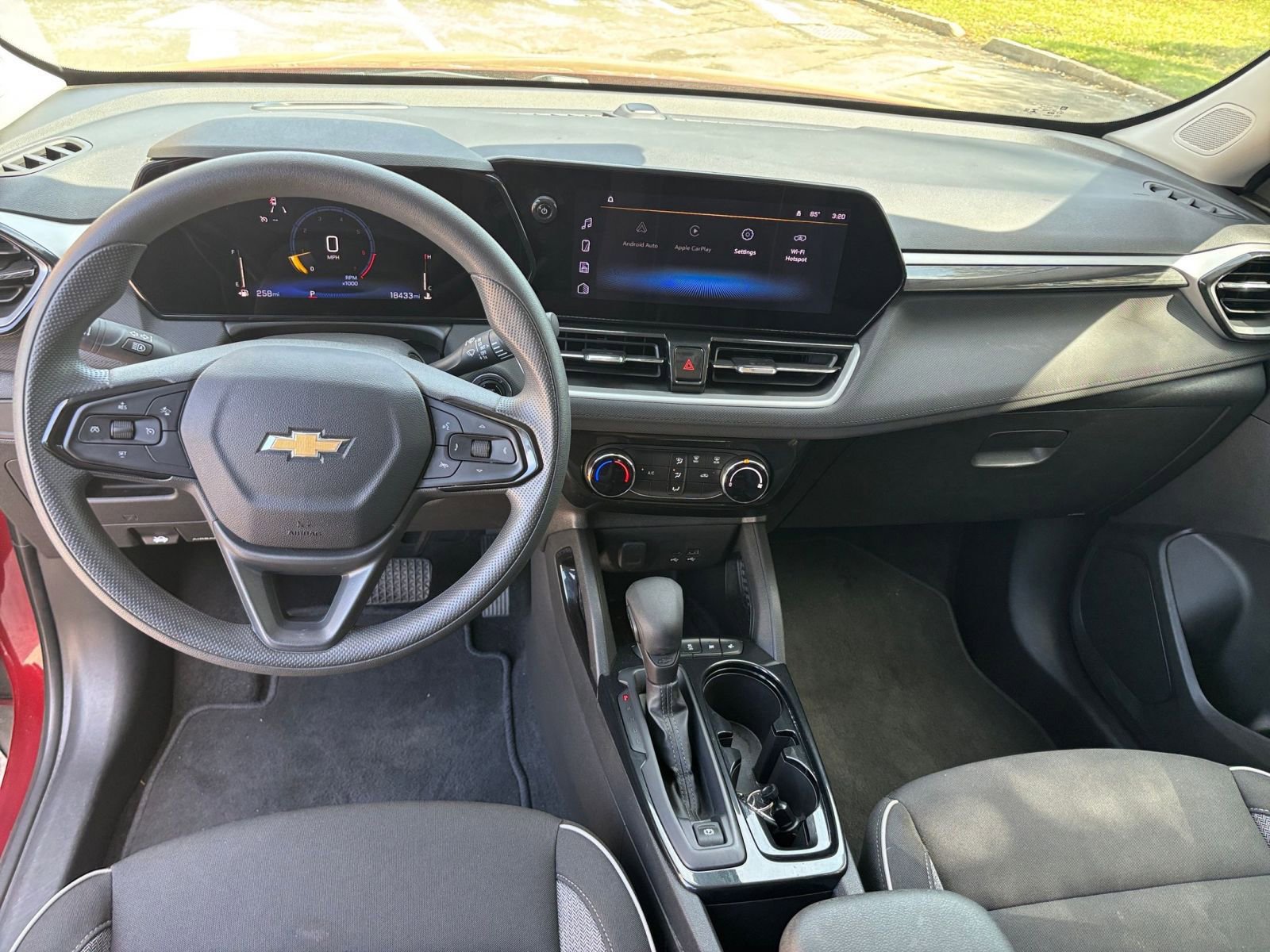 Thumbnail: 2025 Chevrolet TrailBlazer - 28