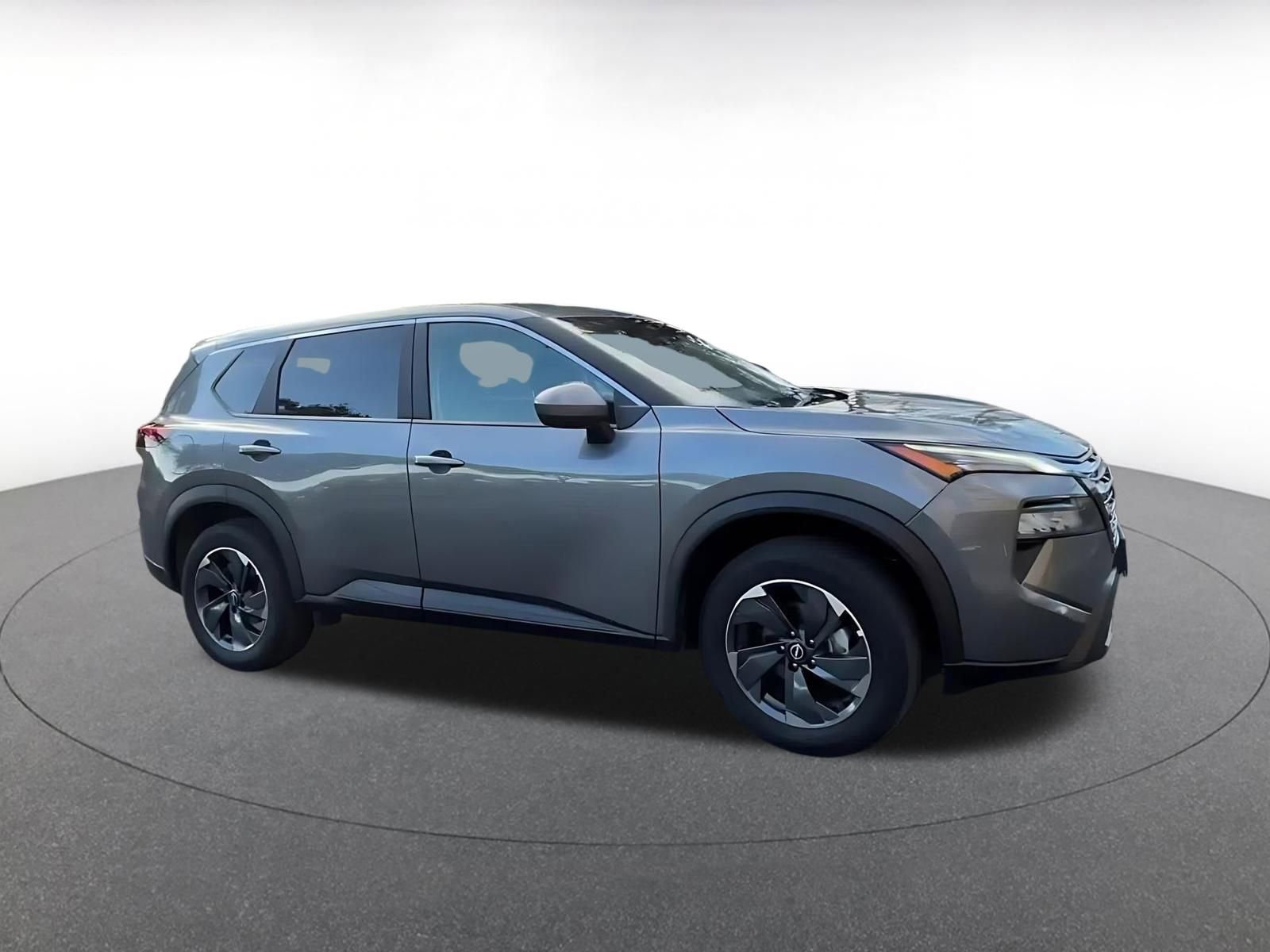 Thumbnail: 2025 Nissan Rogue - 2