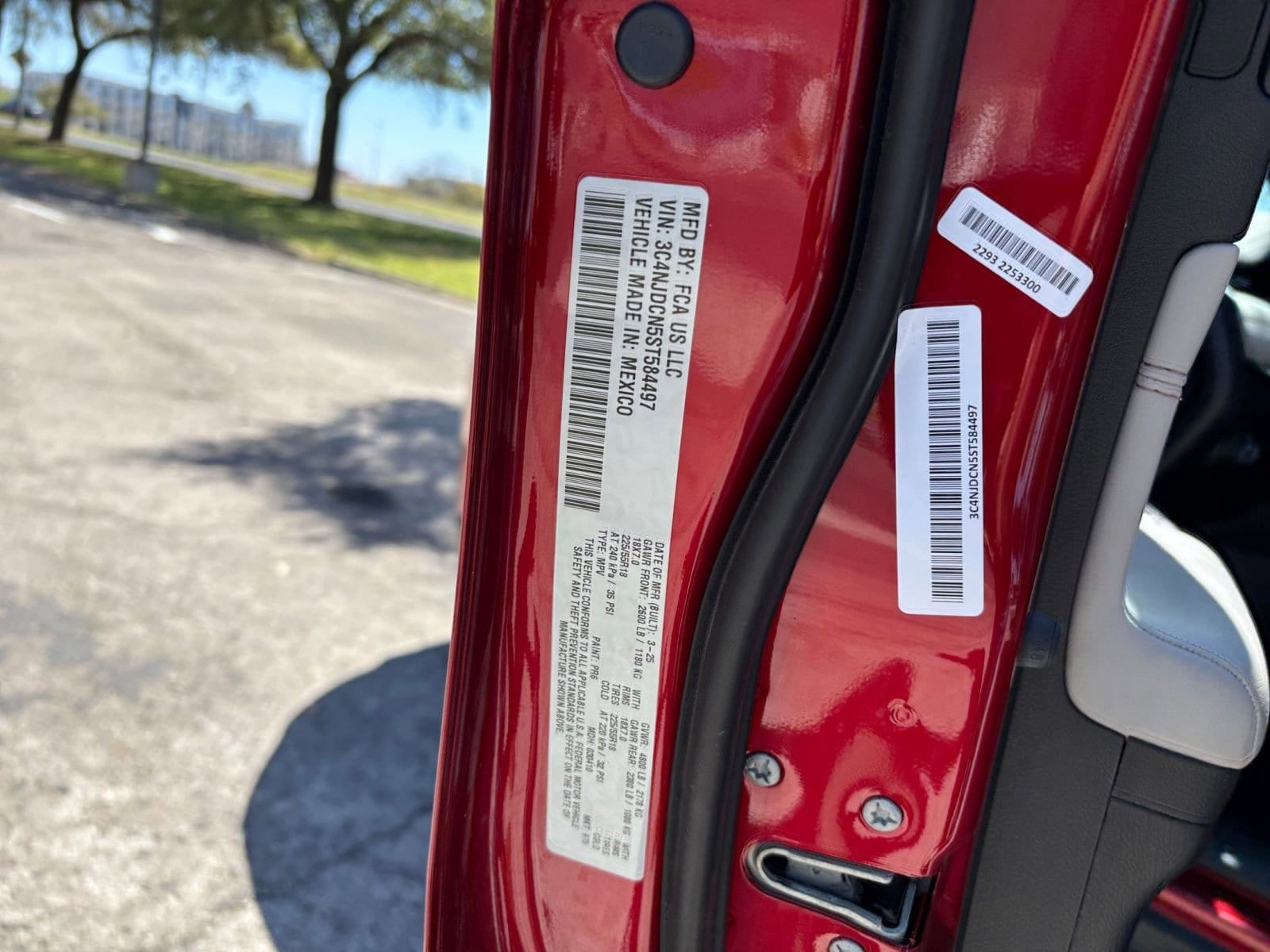 Thumbnail: 2025 Jeep Compass - 23