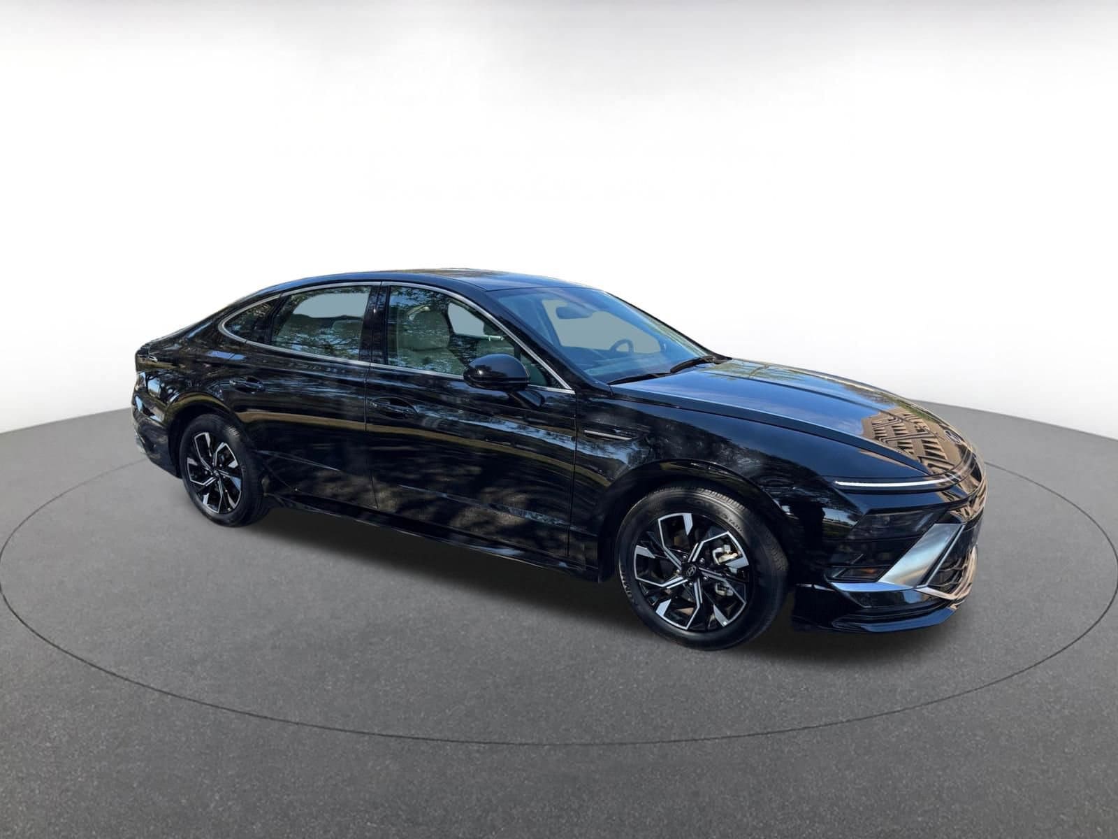 Thumbnail: 2025 Hyundai Sonata - 1