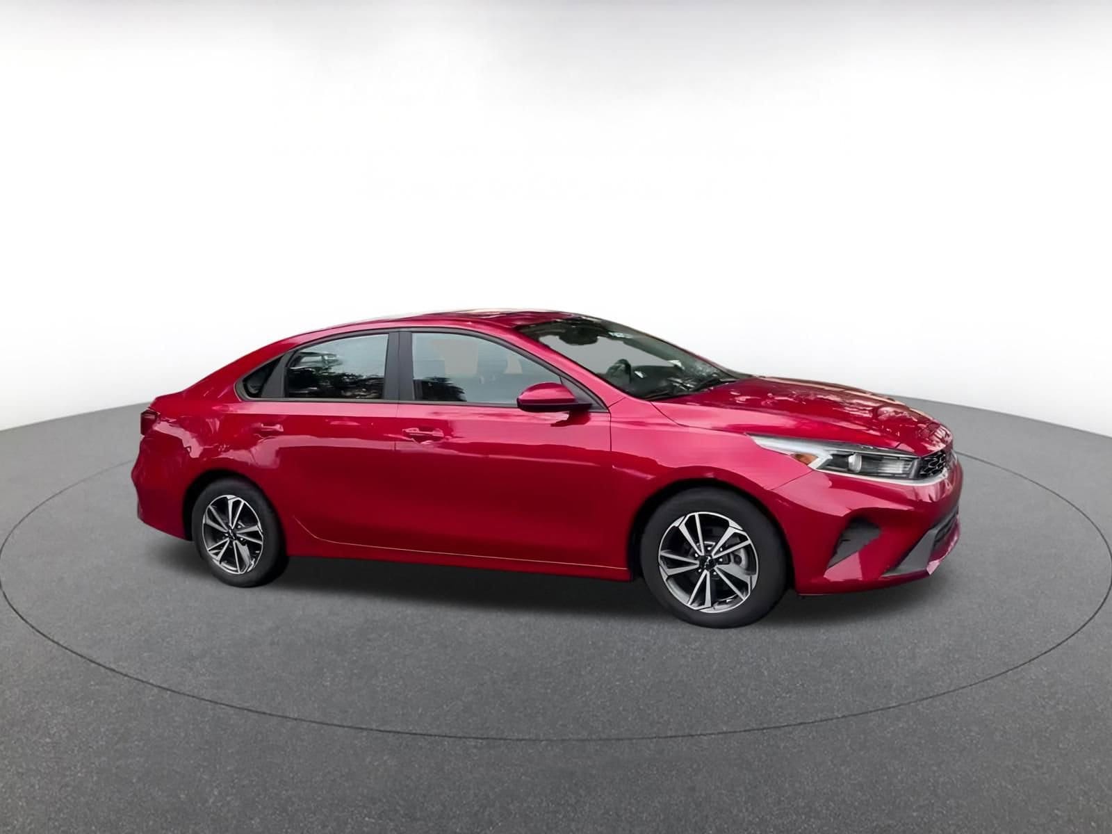 Thumbnail: 2023 Kia Forte - 2