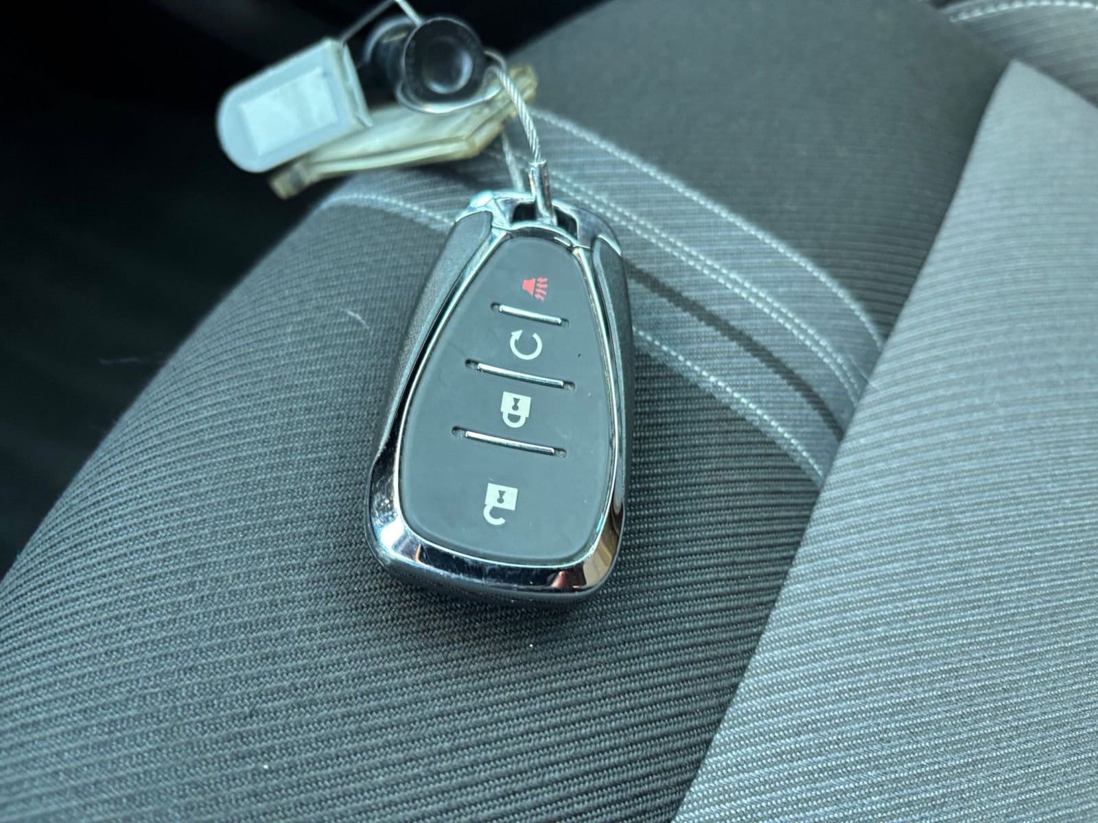 Thumbnail: 2025 Chevrolet Blazer - 18