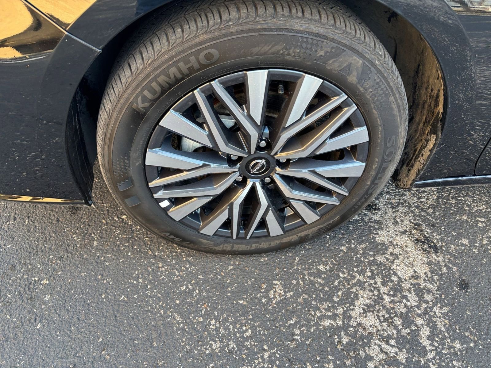 Thumbnail: 2025 Nissan Altima - 25