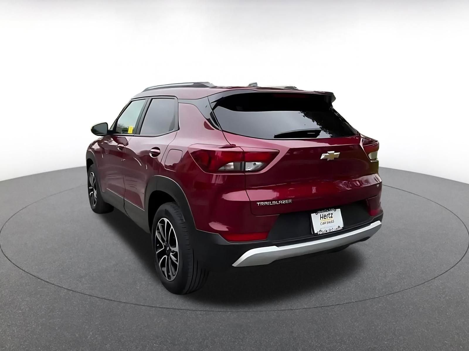 Thumbnail: 2025 Chevrolet TrailBlazer - 11