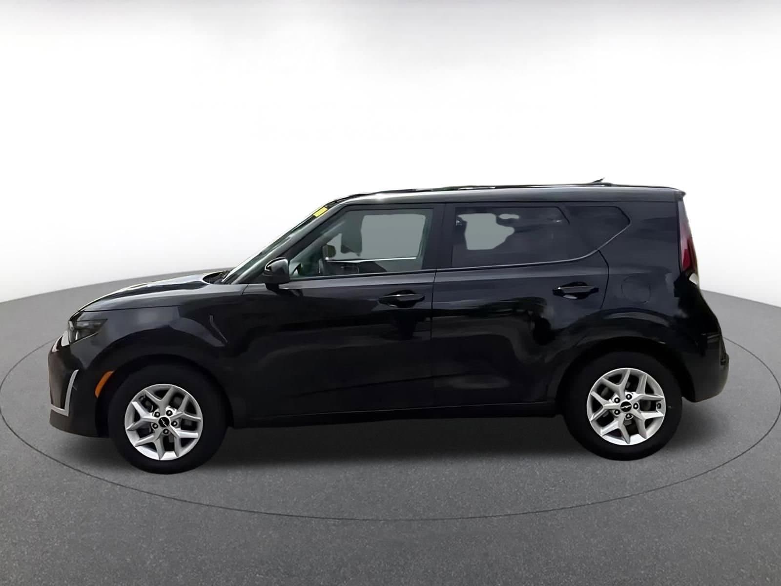 Thumbnail: 2025 Kia Soul - 10