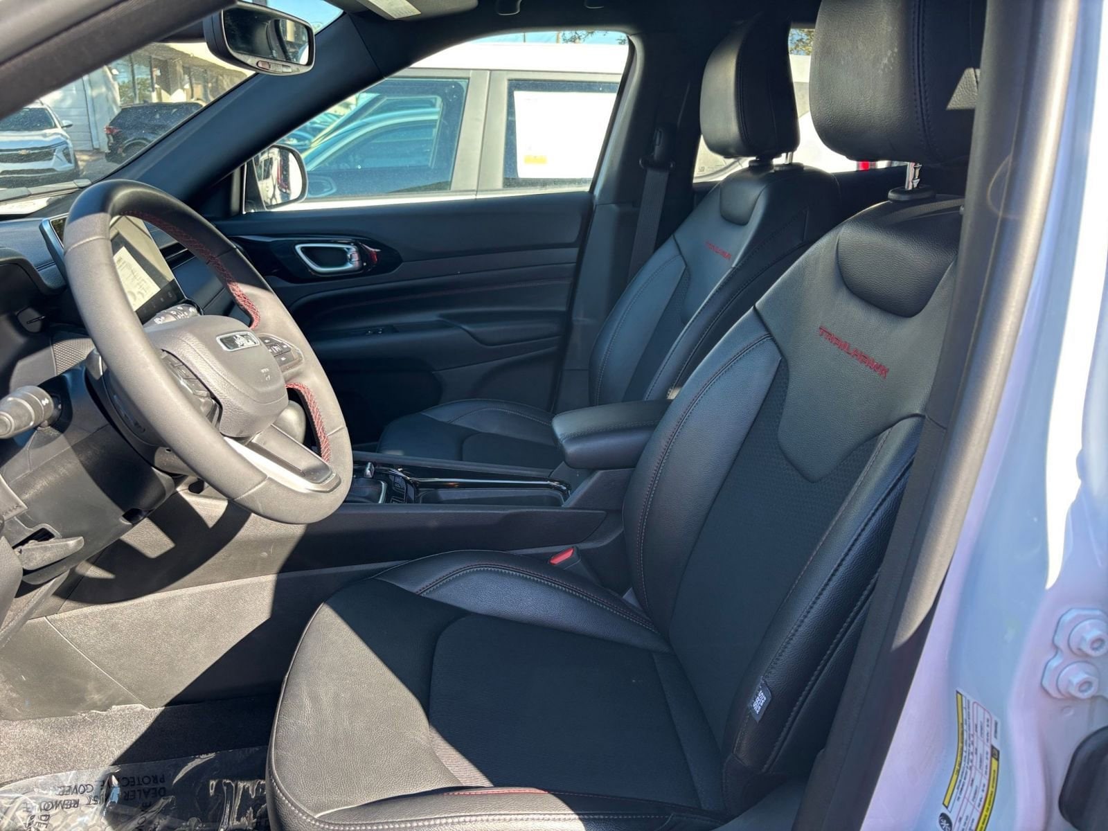 Thumbnail: 2025 Jeep Compass - 30