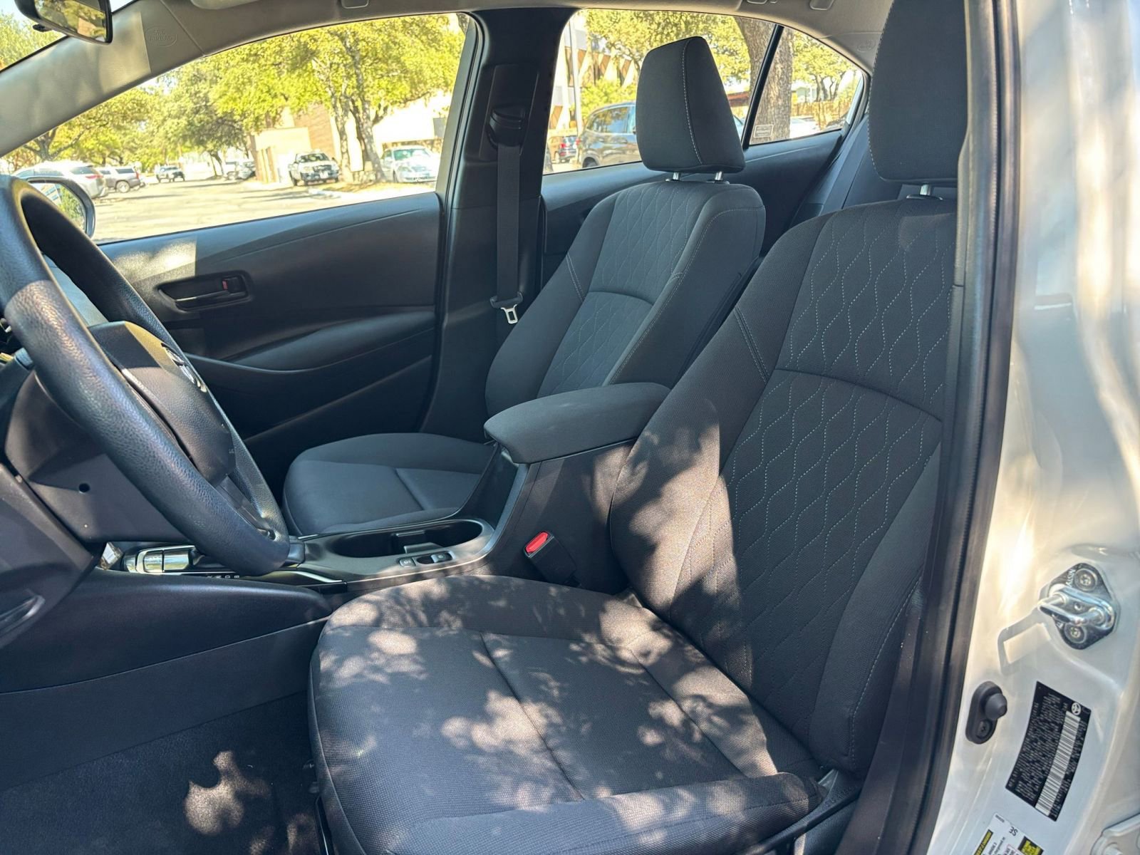 Thumbnail: 2025 Toyota Corolla - 21