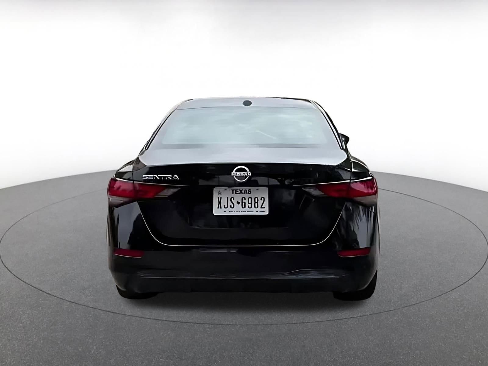 Thumbnail: 2025 Nissan Sentra - 12