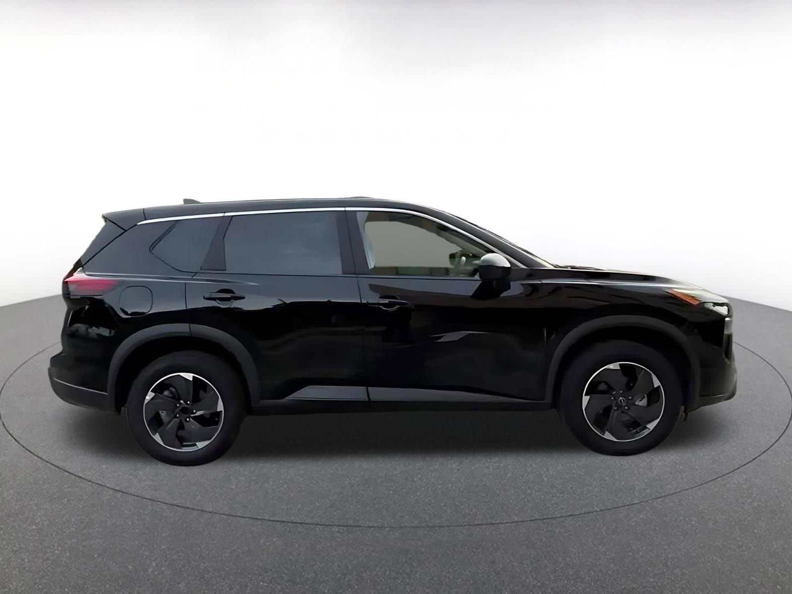 Thumbnail: 2025 Nissan Rogue - 16