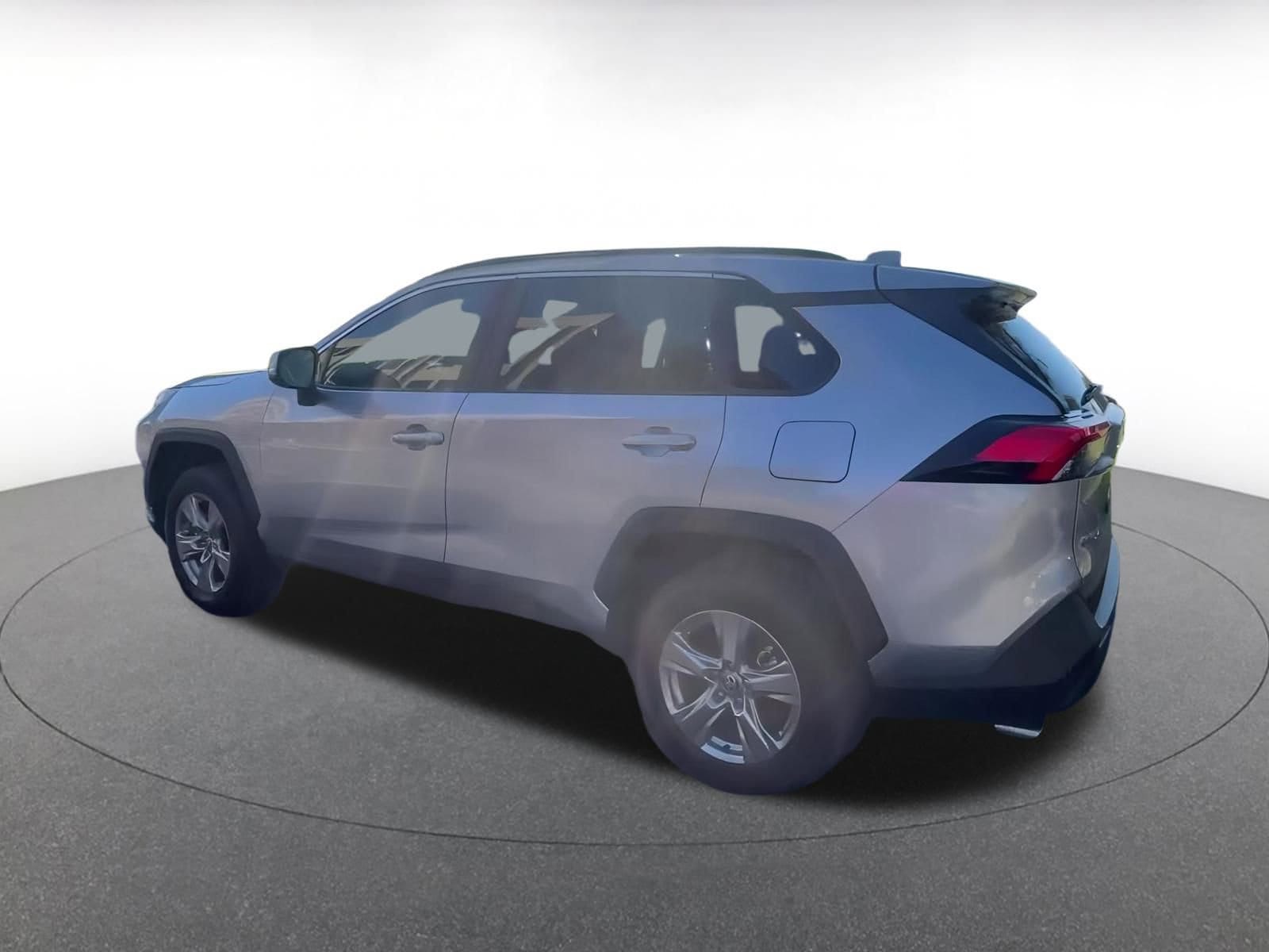 Thumbnail: 2025 Toyota RAV4 - 10