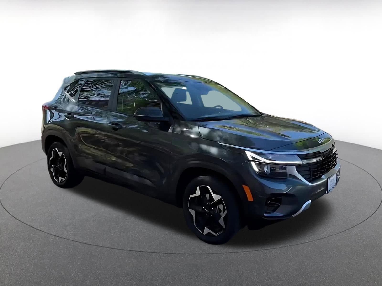 Thumbnail: 2025 Kia Seltos - 2
