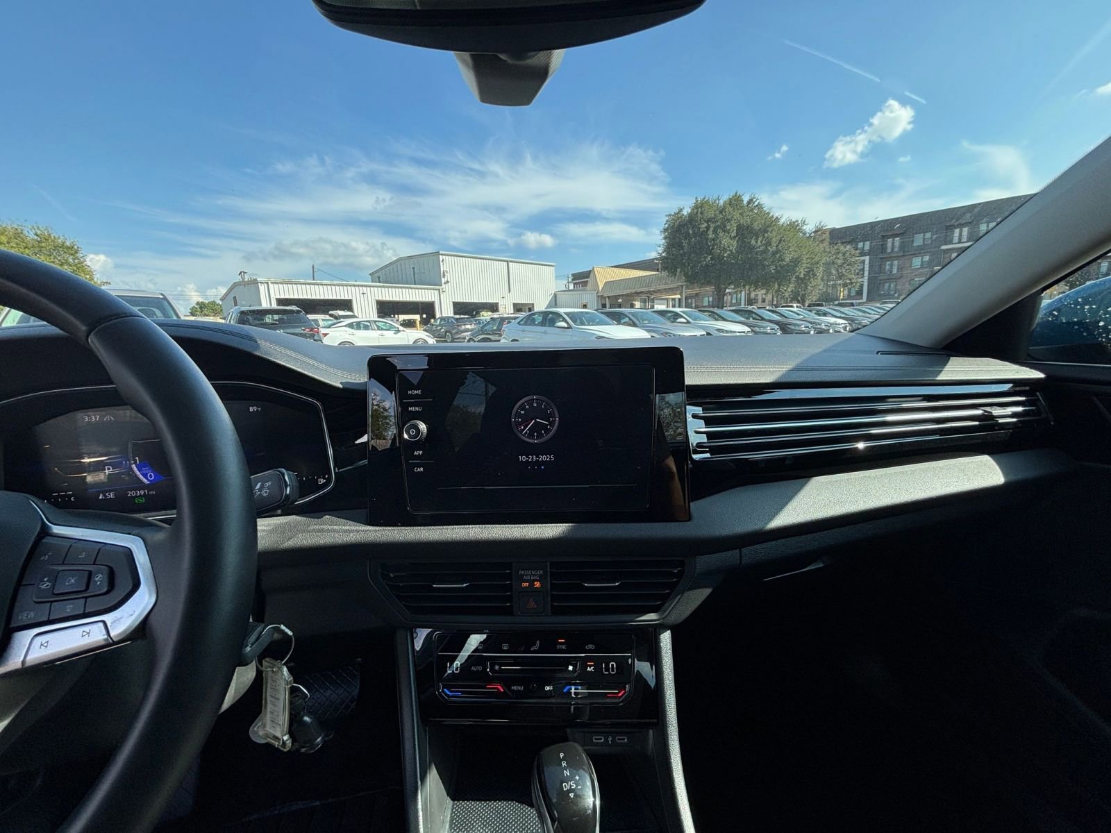 Thumbnail: 2025 Volkswagen Jetta - 31