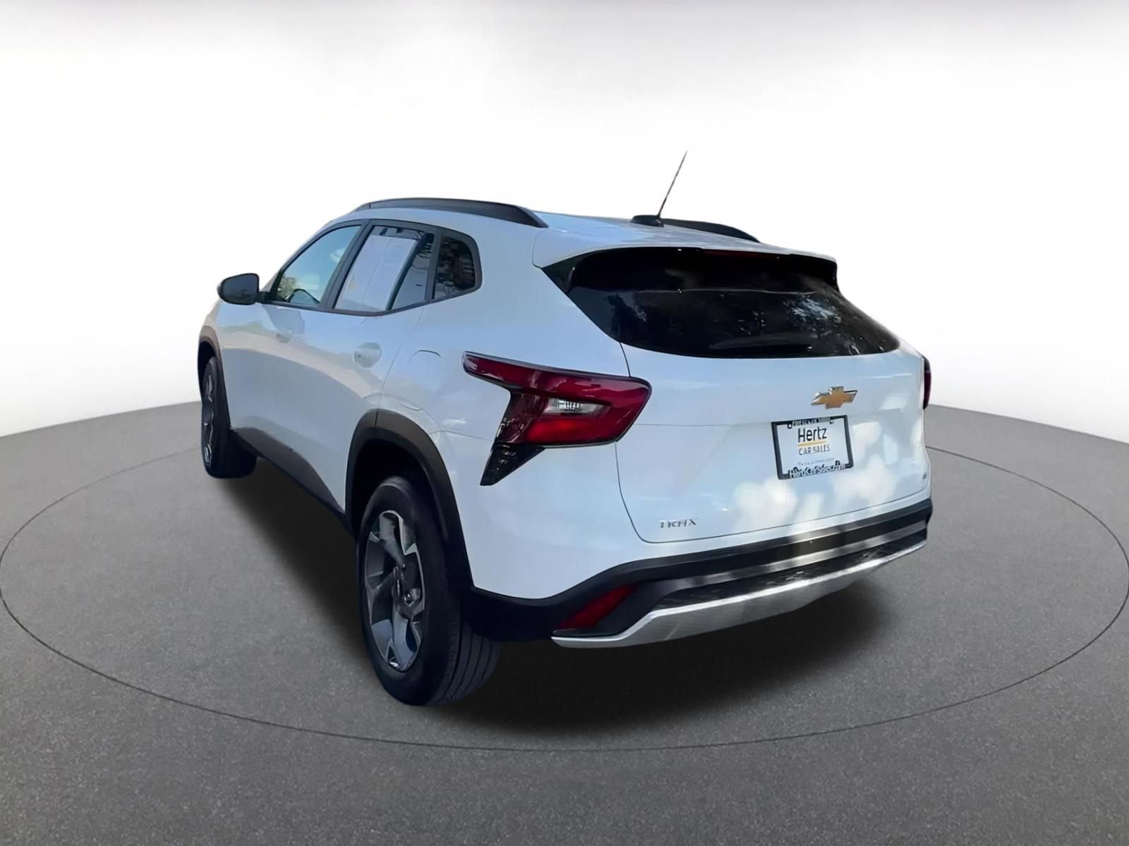 Thumbnail: 2025 Chevrolet Trax - 11