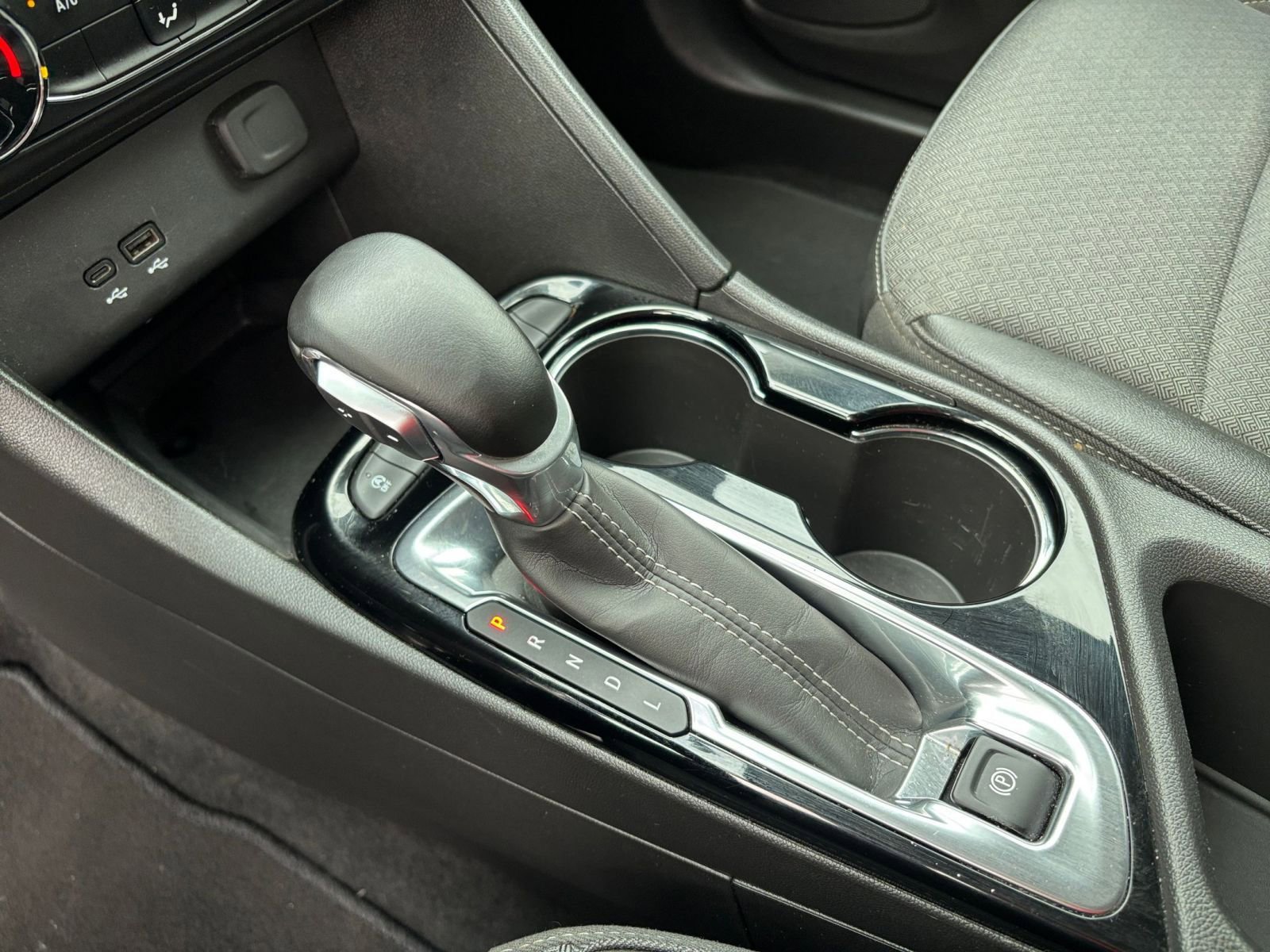 Thumbnail: 2025 Buick Encore GX - 35