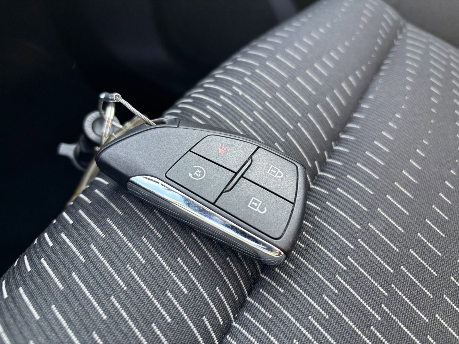 Thumbnail: 2025 Chevrolet Equinox - 18