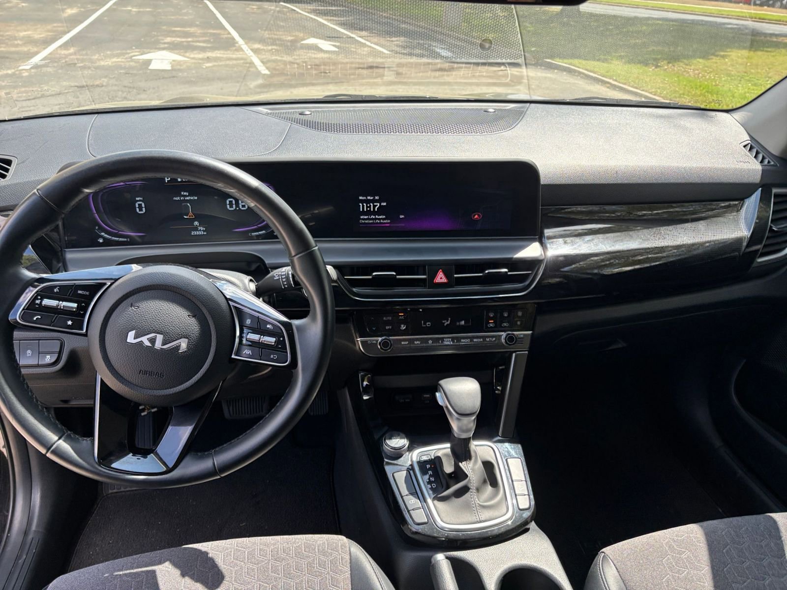 Thumbnail: 2025 Kia Seltos - 32