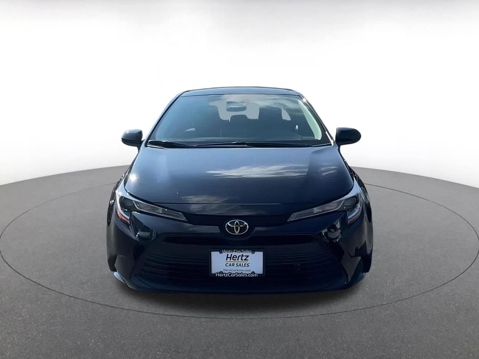 Thumbnail: 2025 Toyota Corolla - 3