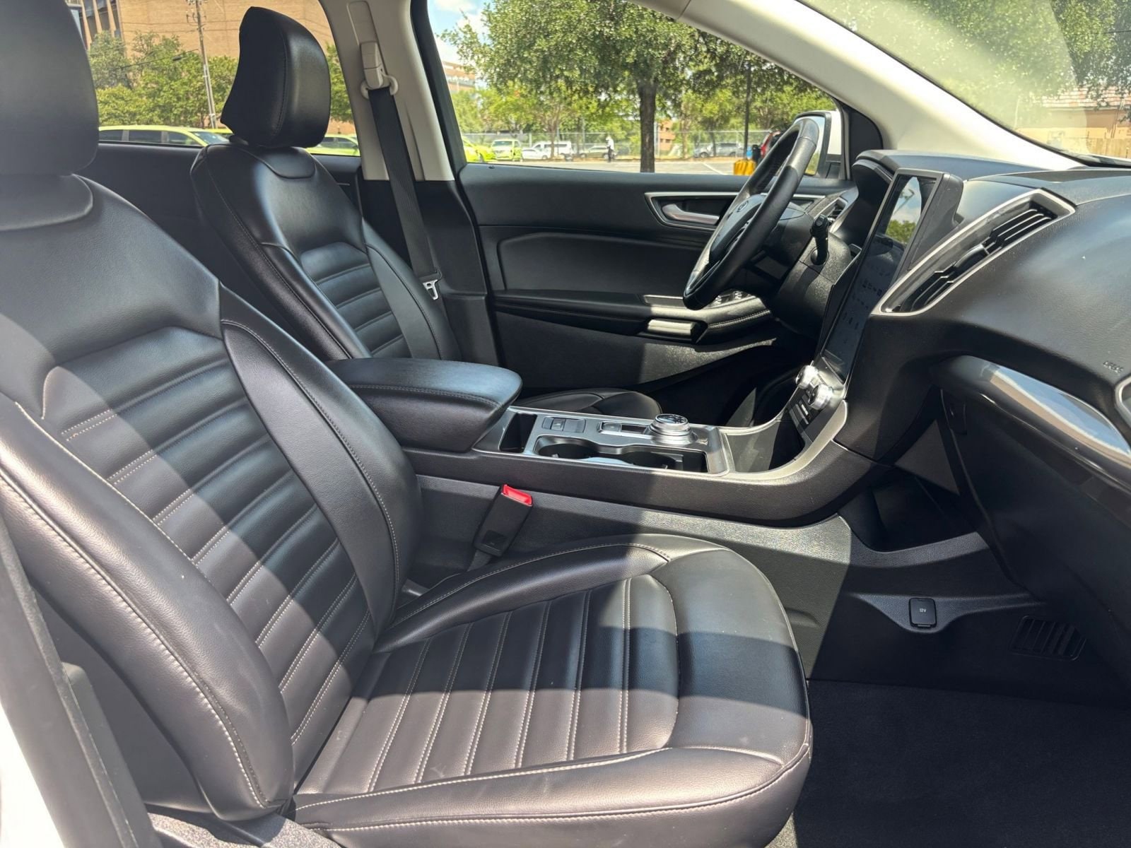Thumbnail: 2024 Ford Edge - 27