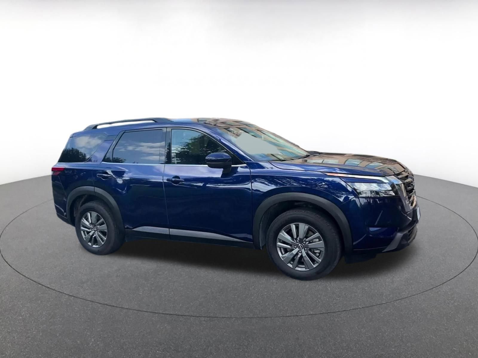 Thumbnail: 2025 Nissan Pathfinder - 2