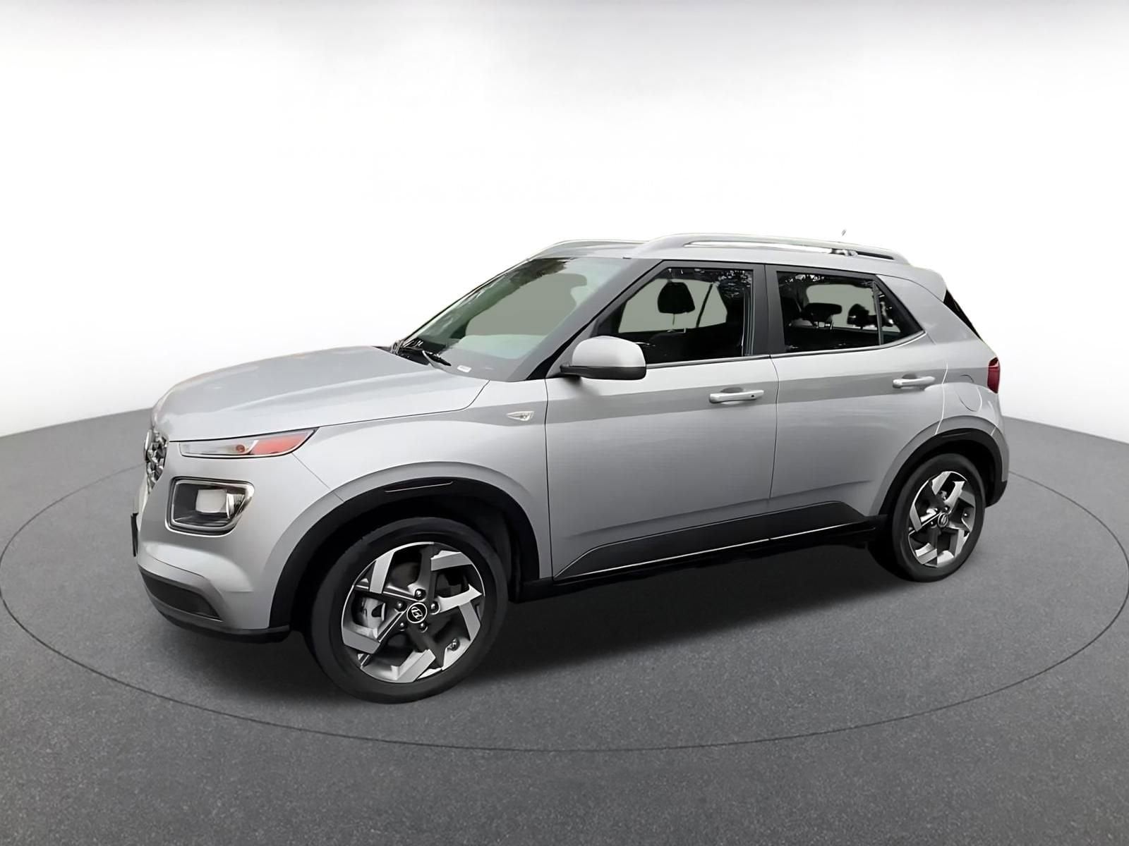 Thumbnail: 2025 Hyundai Venue - 7