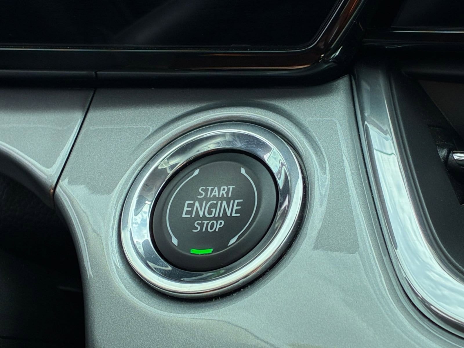 Thumbnail: 2025 Chevrolet Trax - 22
