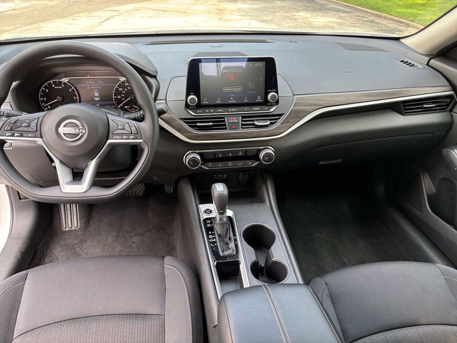 Thumbnail: 2025 Nissan Altima - 28