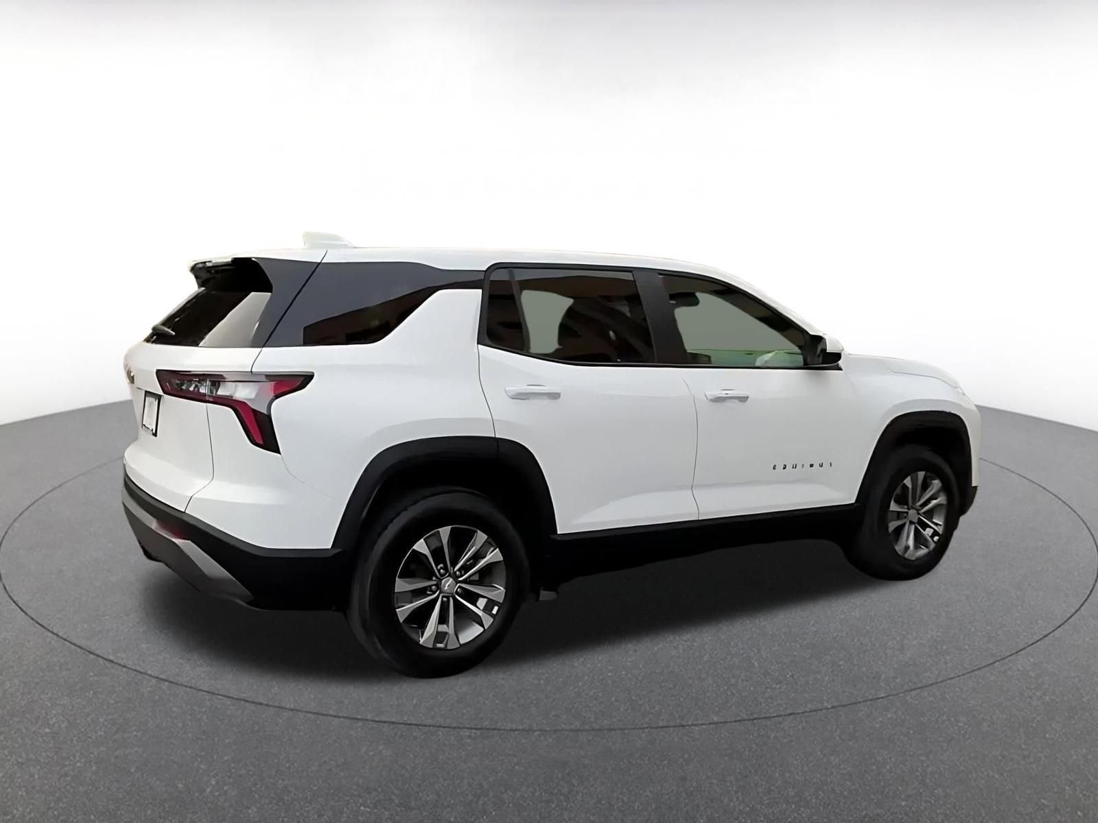 Thumbnail: 2025 Chevrolet Equinox - 15