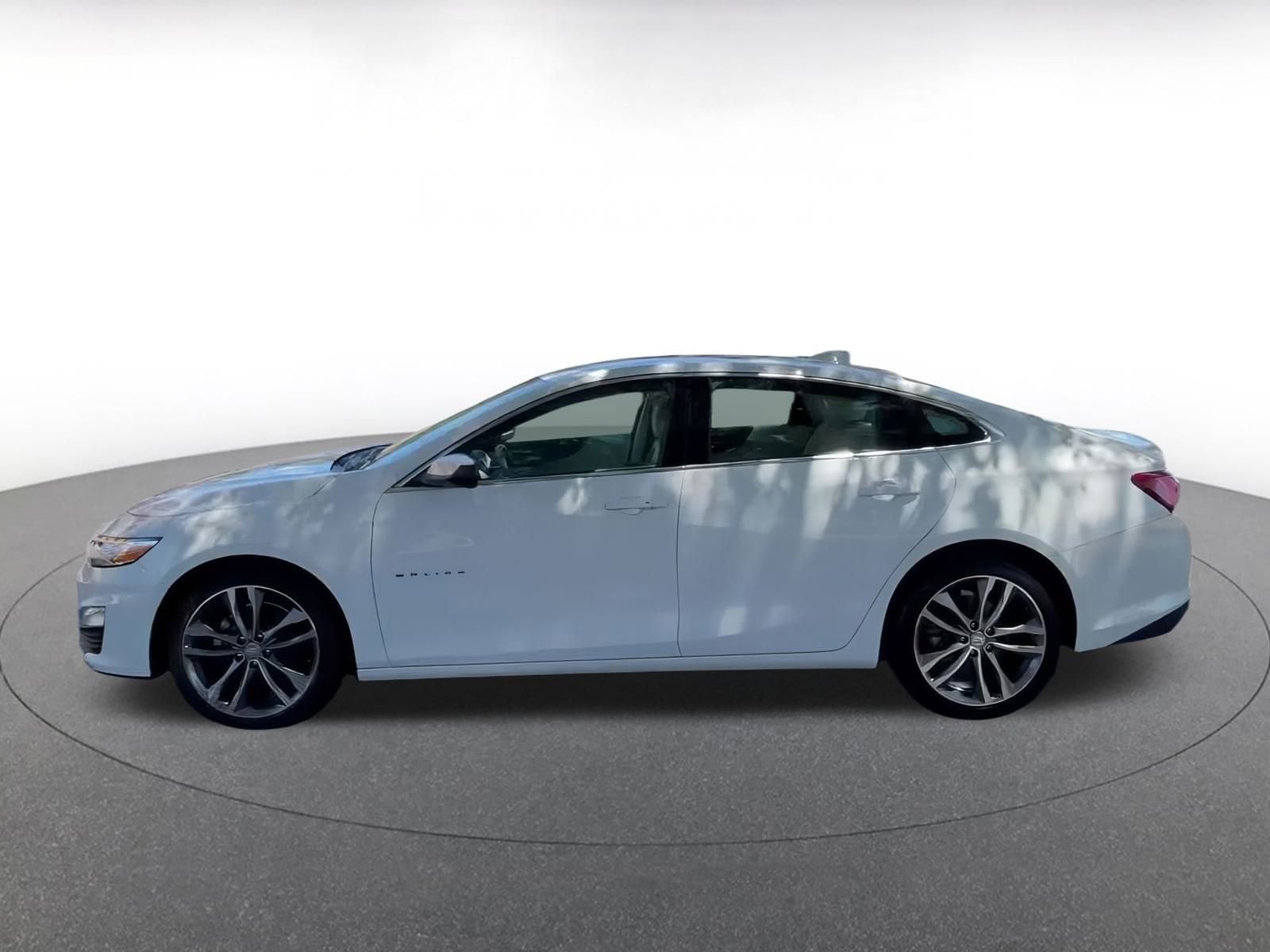 Thumbnail: 2024 Chevrolet Malibu - 8