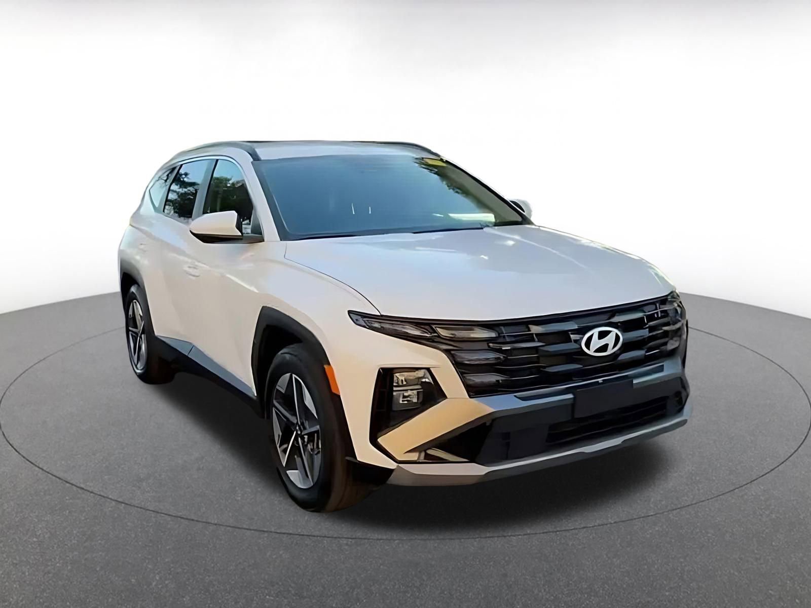 Thumbnail: 2025 Hyundai Tucson - 3