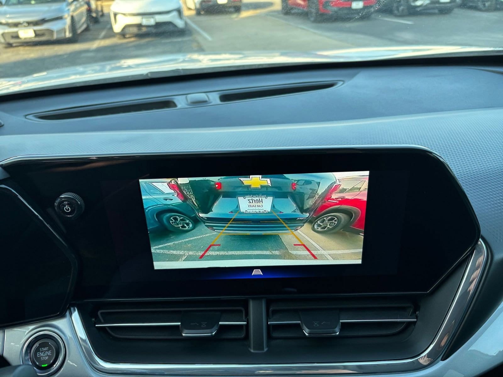 Thumbnail: 2025 Chevrolet Trax - 17