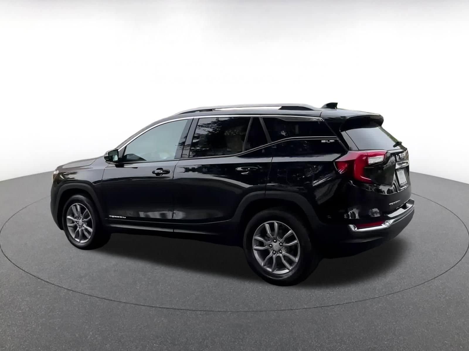 Thumbnail: 2023 GMC Terrain - 10