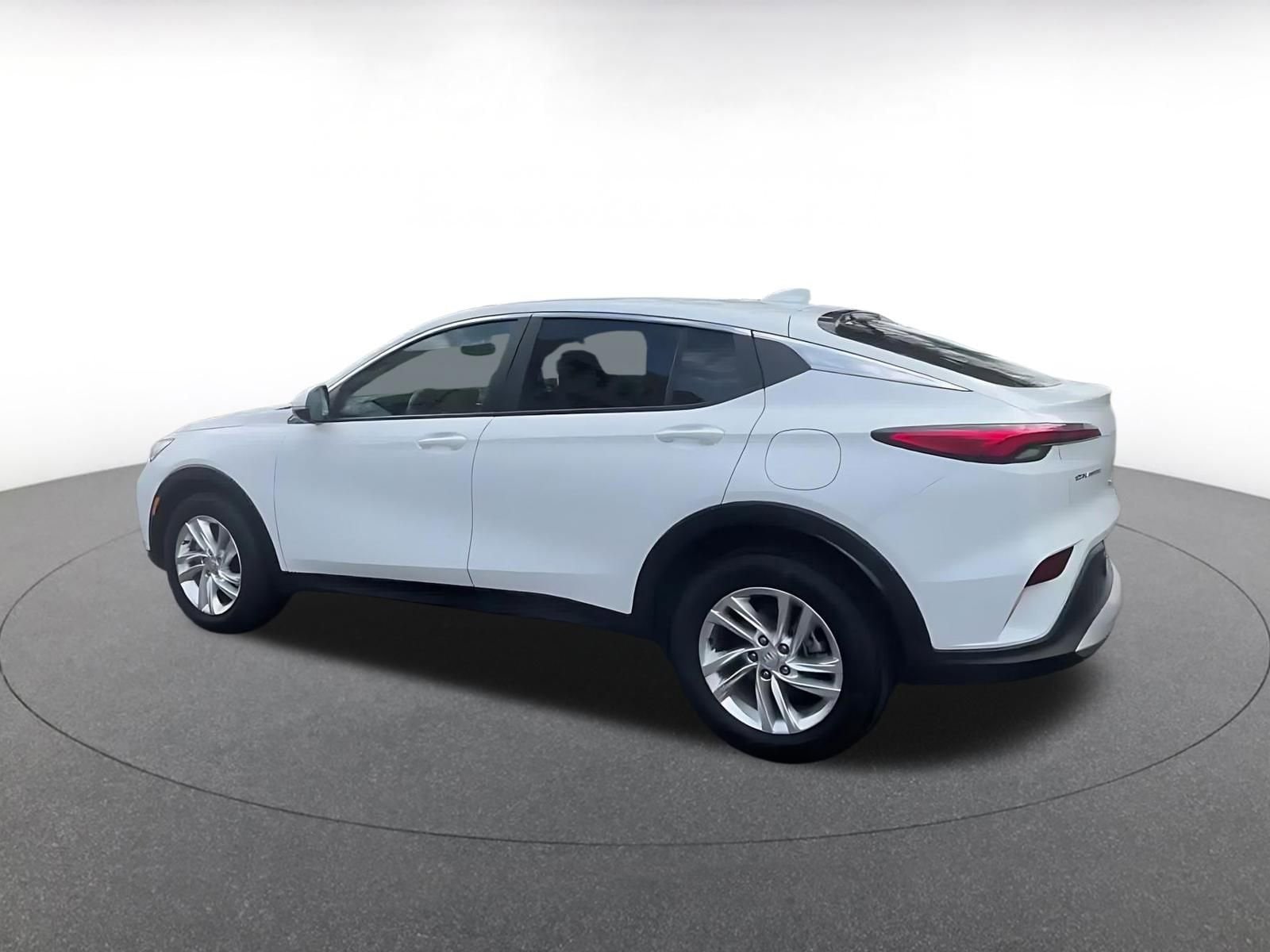 Thumbnail: 2025 Buick Envista - 10