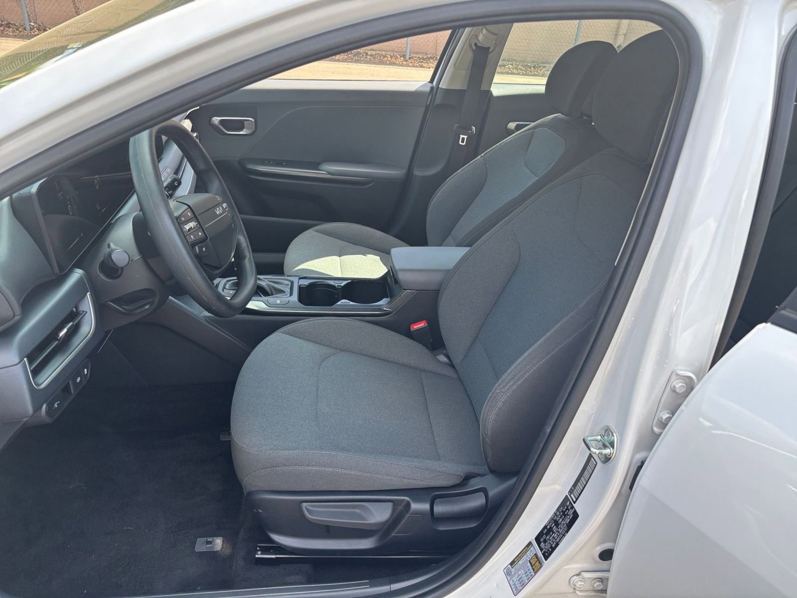 Thumbnail: 2025 Kia K4 - 31