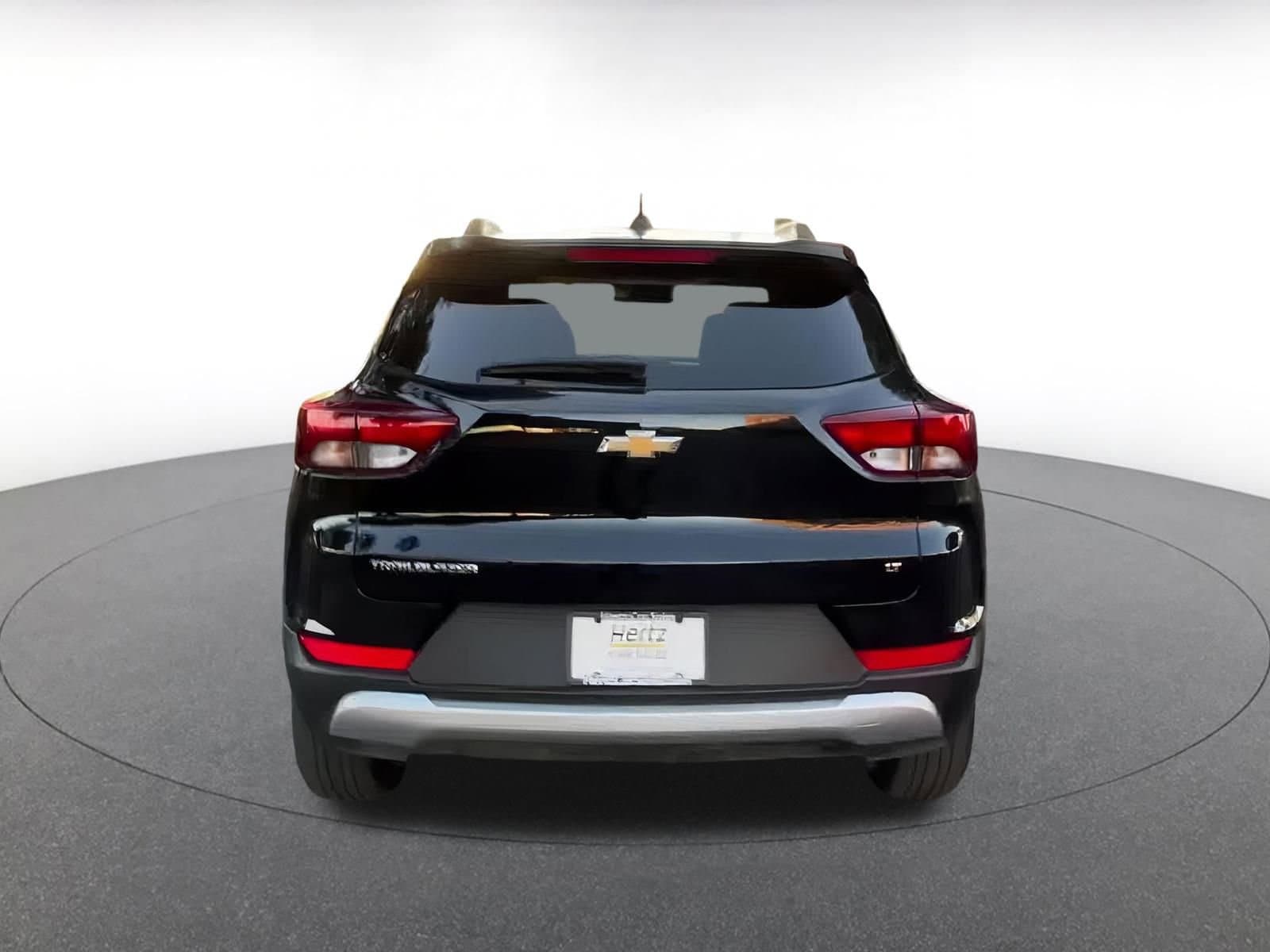 Thumbnail: 2025 Chevrolet TrailBlazer - 12