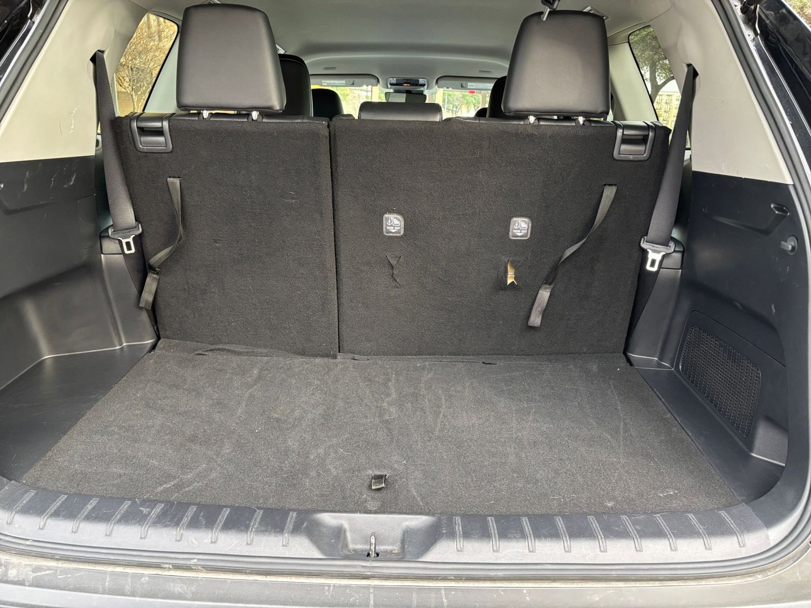 Thumbnail: 2025 Toyota Grand Highlander - 25