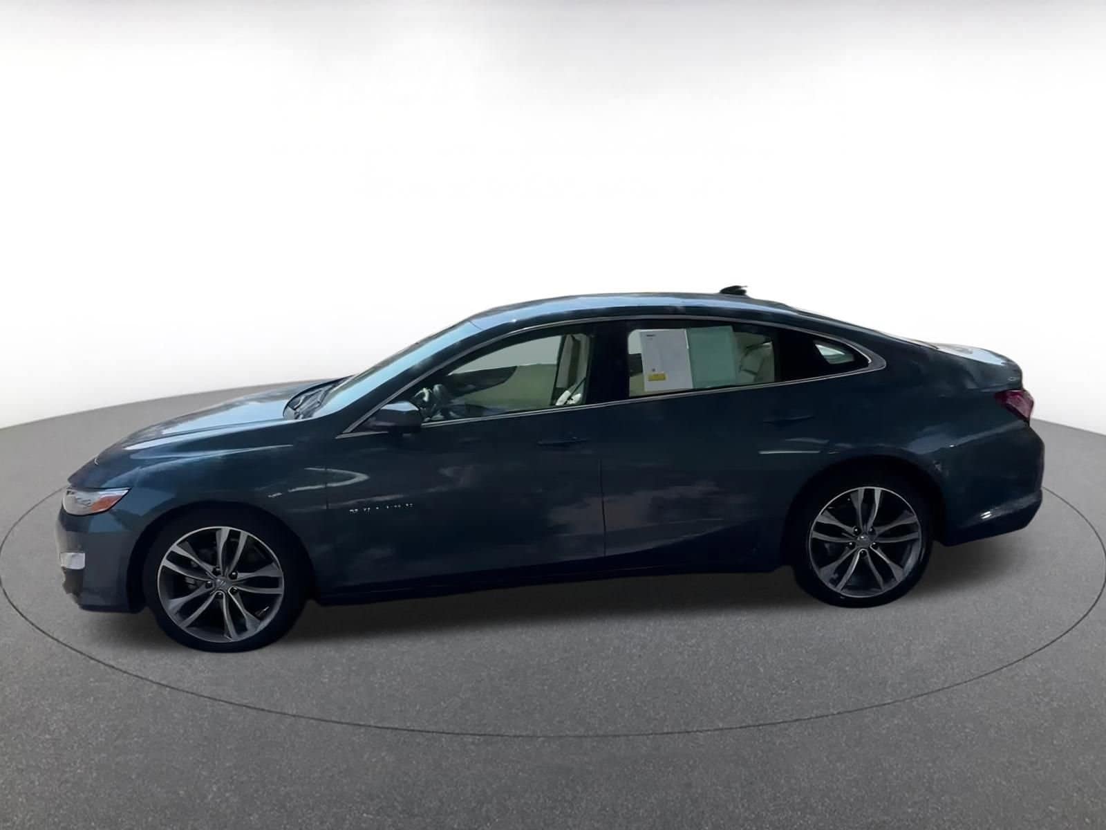 Thumbnail: 2024 Chevrolet Malibu - 8