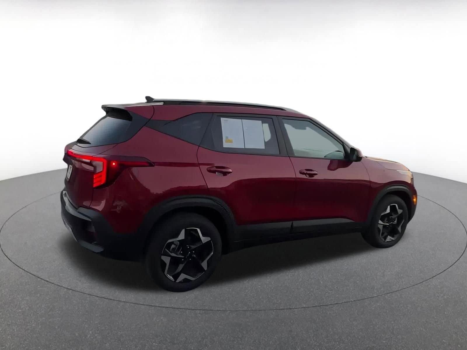 Thumbnail: 2025 Kia Seltos - 15