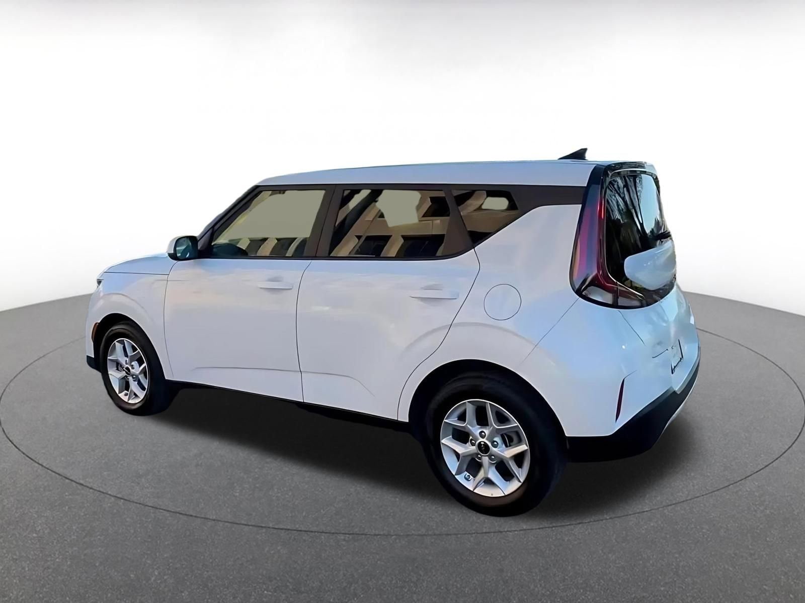 Thumbnail: 2025 Kia Soul - 10