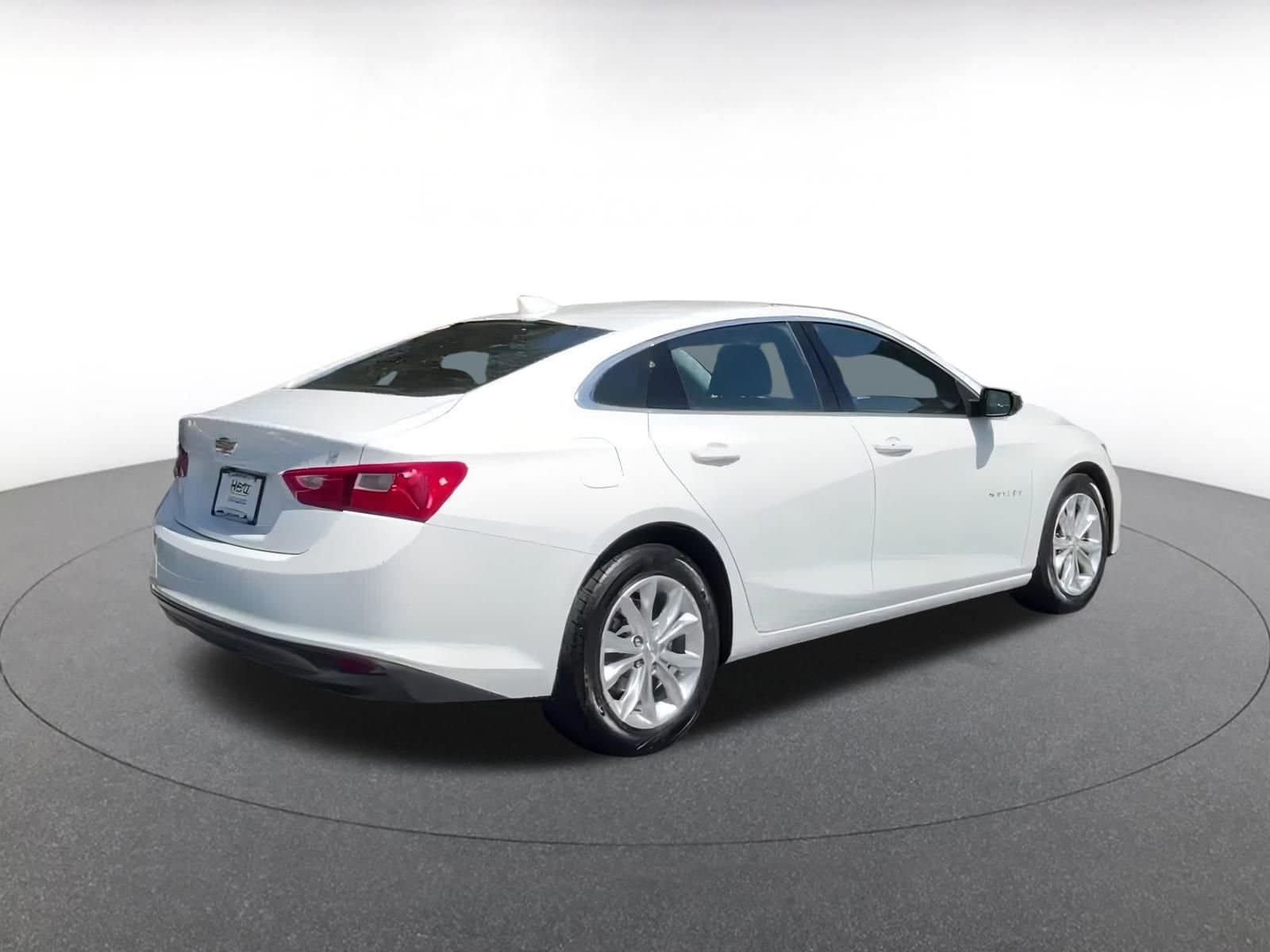 Thumbnail: 2024 Chevrolet Malibu - 15