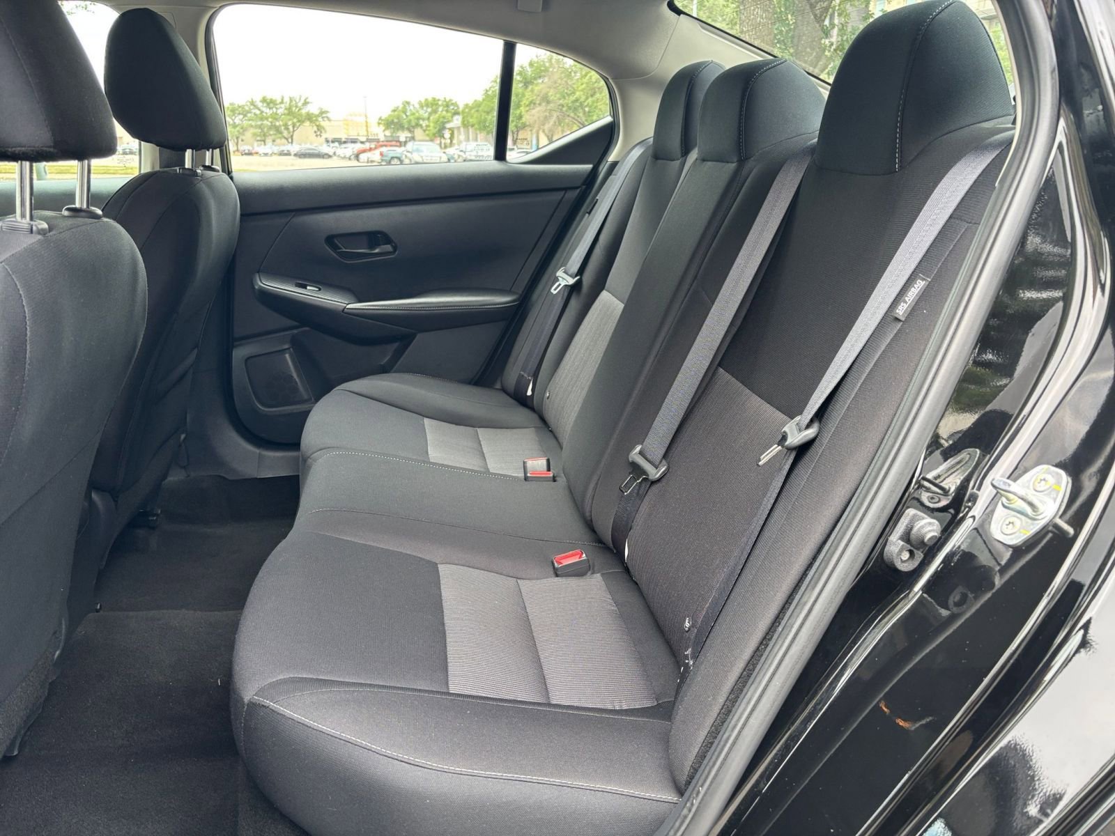 2024 Nissan Sentra SV 20