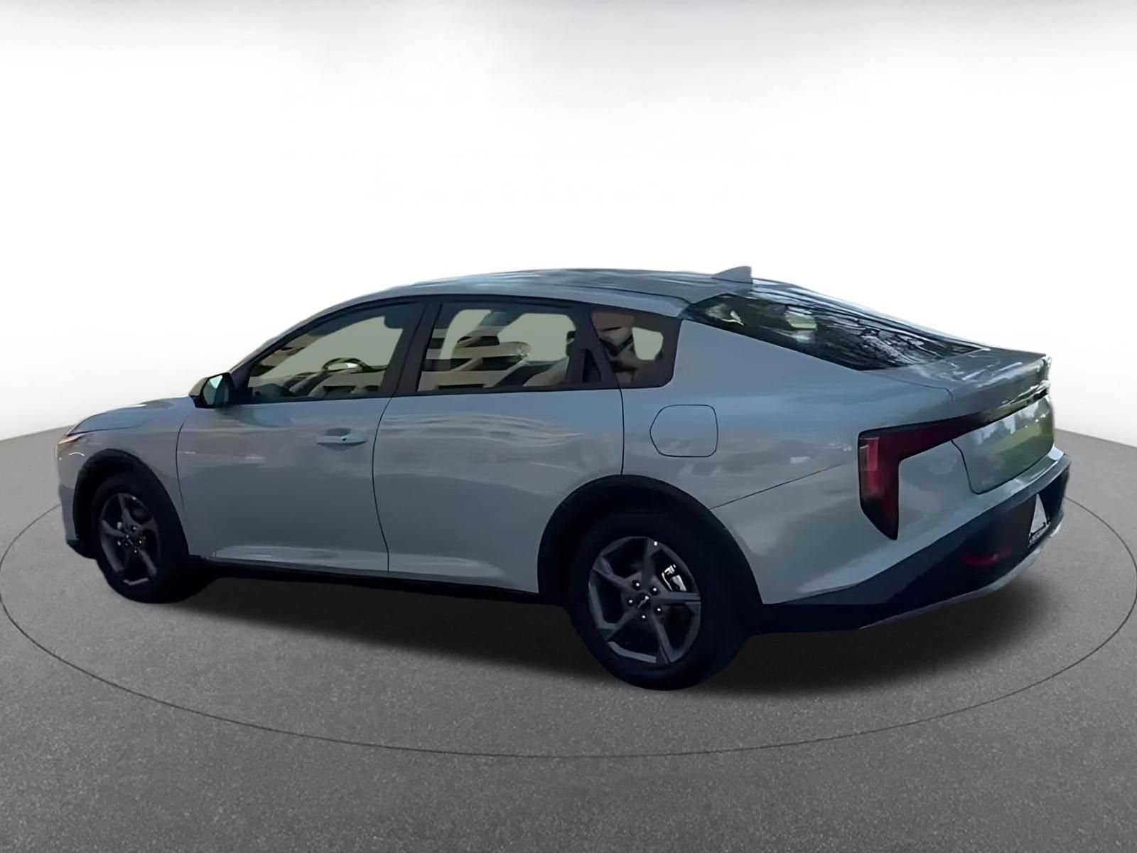 Thumbnail: 2025 Kia K4 - 6